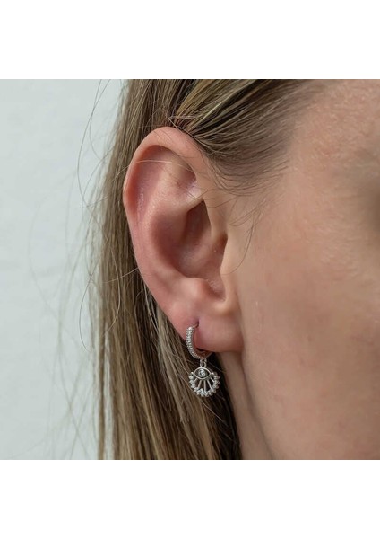 Gümüş Sallantılı Göz Kadın Küpe indirimleri