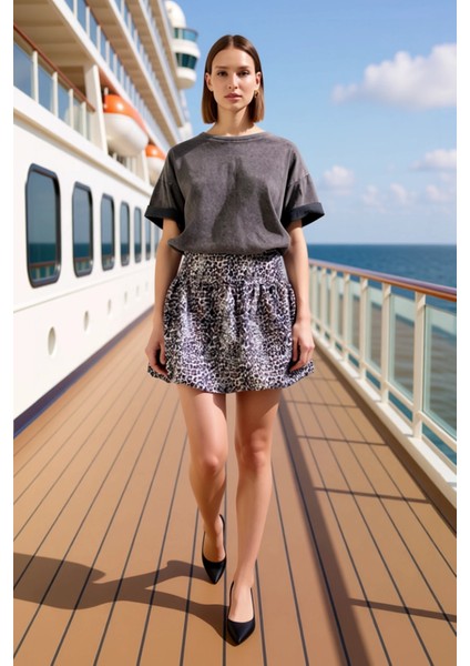 Kadın Mini Etek Balon Kalıp Dokuma Animal Desen Fonksiyonel Dayanıklı Kaliteli Konforlu Şık