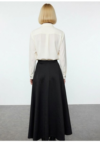 Kadın Midi Kloş Etek Orta Kalınlık Düz Desen Fonksiyonel Dayanıklı Kaliteli Konforlu Rahat indirimleri