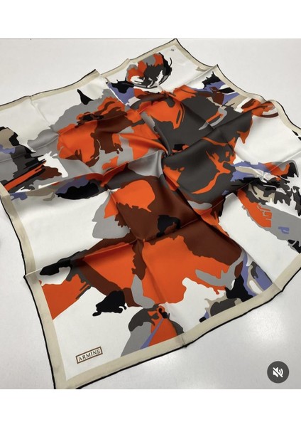 Saf Sura Ipek Eşarp