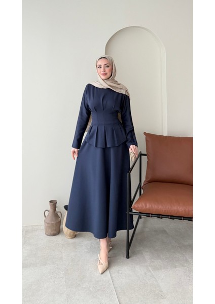 Belden Bağlamalı Etekli Scuba Takım – Lacivert