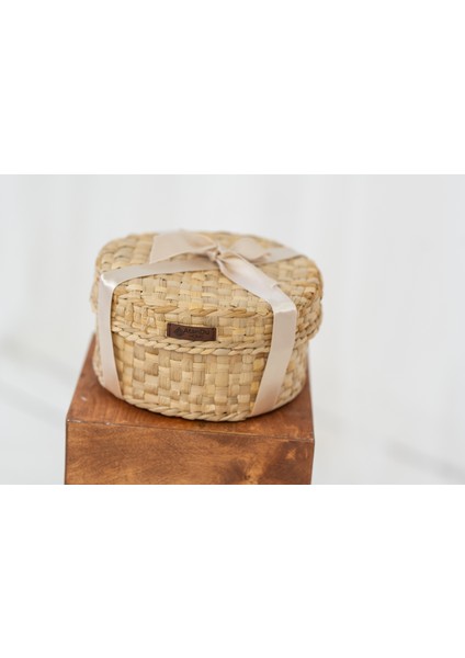 %100 El Yapımı Doğal Kapaklı Hasır Sepet | 21 cm Çap × 12 cm Yükseklik | Dekoratif Organizer & Yılbaşı Hediyelik | Çok Amaçlı Saklama Sepeti fırsatları