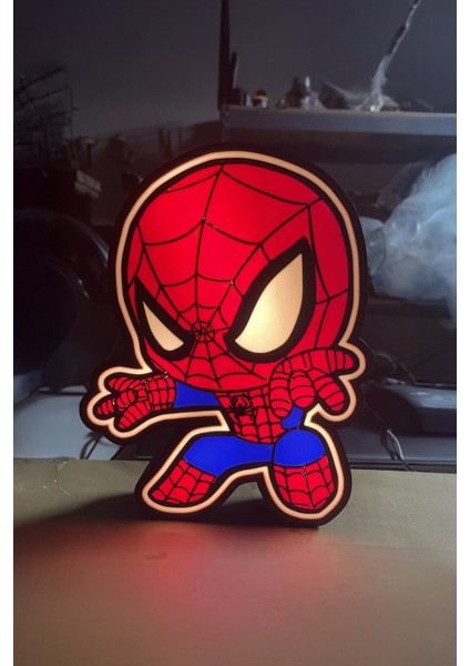 Spider-Man Temalı Dekoratif LED Aydınlatma, Şık ve Renkli Ev Süsü modelleri