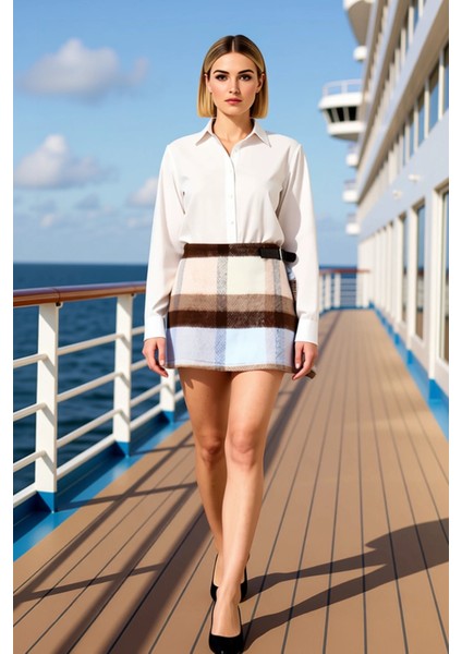 Kadın A Kesim Mini Etek Ekose Desen Dokuma Kemer Detaylı Anvelop Kesim Püsküllü Kenar Spor