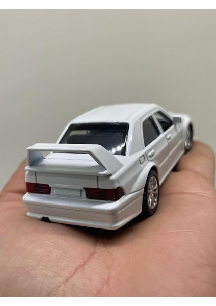 Mercedes Benz 190E Evo Beyaz Metal Çek Bırak Işıklı Sesli Diest Car 1:36 Ölçek Oyuncak fırsatları