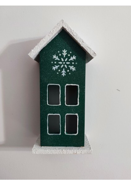 Elaca Ahşap Yeşil Dekoratif Mini Ev – Kış Temalı, Kar Desenli, Yılbaşı Noel Süsü, , LED Mumla Aydınlatılan Masa ve Duvar Dekoru fiyatları