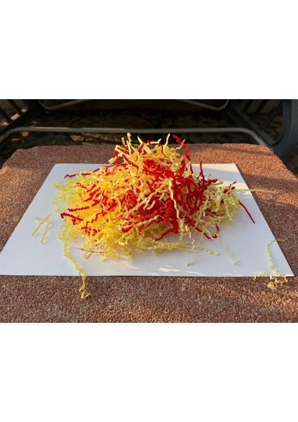 Sarı Kırmızı Kırpık Kağıt 100 gr | Z Zigzag Kutu Dolgu ve Süsleme Kağıdı | Hediye Kutusu Için fiyatları