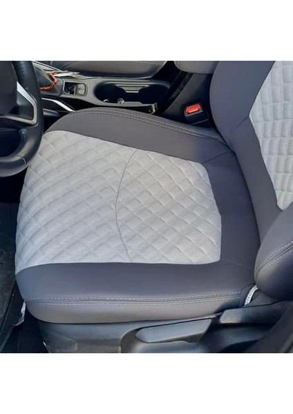 Toyota Corolla Hybrit Araca Özel Dikim Koltuk Kılıfı modelleri