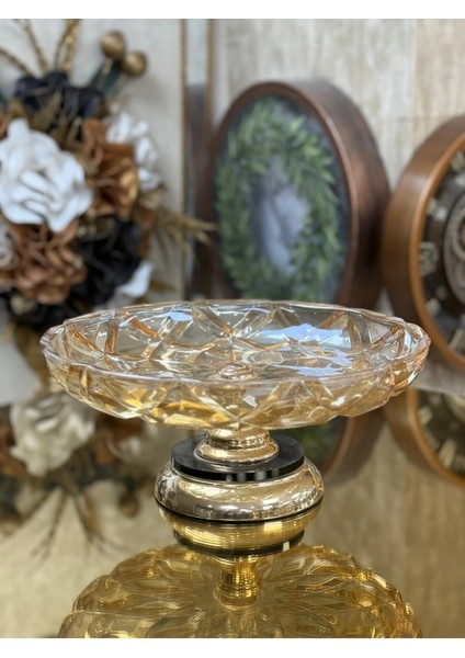 Metal Ayaklı Cam Gondol