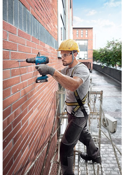 Gsb 183-LI 2 Ah Tek Akülü Vidalama Darbeli Matkap + 32 Parça Bits Uç Seti + Mavi Sırt Çantası