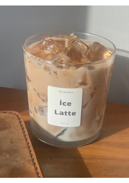 Kahve Kokulu Ice Latte Mum – Gerçek Kahve Görünümlü El Yapımı Dekoratif Soya Mum fiyatları