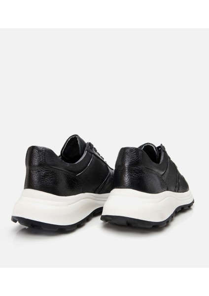 02AYY308600A100 ERKEK Deri Siyah Spor Ayakkabı fırsatları