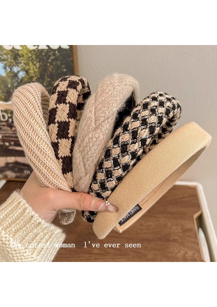 Fransız Retro Üst Düzey Saç Bantları Duygusu Kadın Ekose Sonbahar ve Kış Net Kırmızı Yeni Mizaç Kıdemli Tasarım Kafa Bandı Yüksek Kranial Üstleri (Yurt Dışından) fiyatları