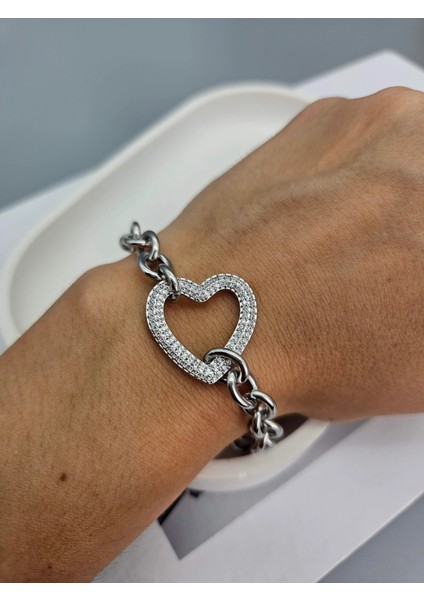 Çelik Gümüş Renk Zirkon Taşlı Kalp Model Bileklik