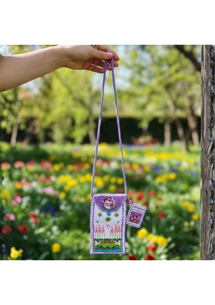 8657 El Yapımı Doğa Temalı Kanaviçe Mini Çapraz Çanta