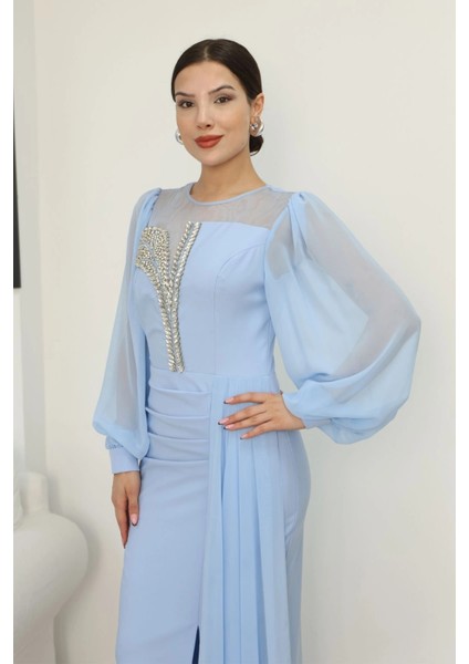 Yakası Tül Bel Detaylı Pile ve Yırtmaçlı Abiye Elbise 2313-BEBE Mavisi indirimleri