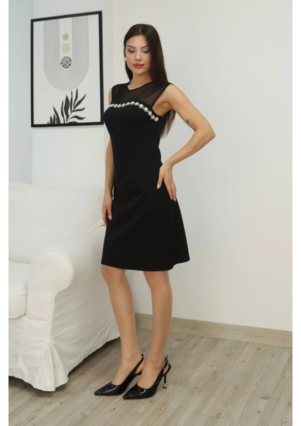 Taş Işleme ve Tül Detaylı Diz Boyu Elbise 2376-SIYAH fırsatları