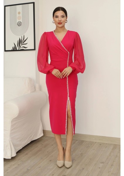 Kruvaze Yaka Balon Kol Taş ve Yırtmaç Detaylı Elbise 2237-FUŞYA fiyatları
