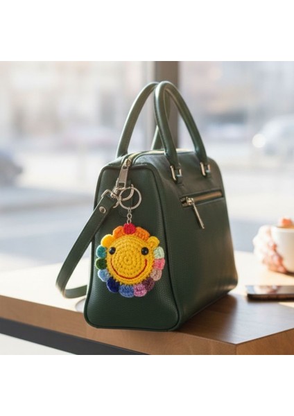 3430 El Yapımı Gülen Yüz Temalı Örgü Anahtarlık