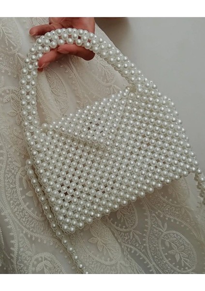 Mıknatıslı Üçgen Kapak Incili El ve Omuz Çantası