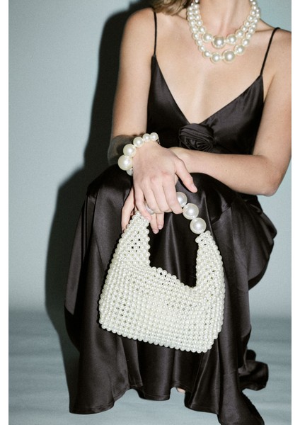 Büyük Boy Saplı Inci Çanta