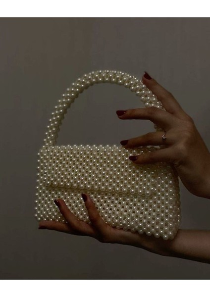 Orta Boy Beyaz Inci El Çantası