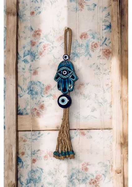 Nazar Boncuklu Seramik Fatma Ana Eli Figürlü El Yapımı Dekoratif Duvar Süsü Eşyası 7X36 cm fiyatları