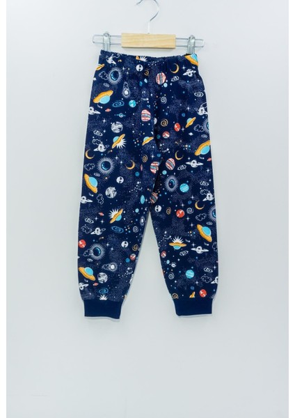 3-8 yaş galaksi ve astronot baskılı %100 pamuk uzun kollu erkek çocuk pijama takımı modelleri