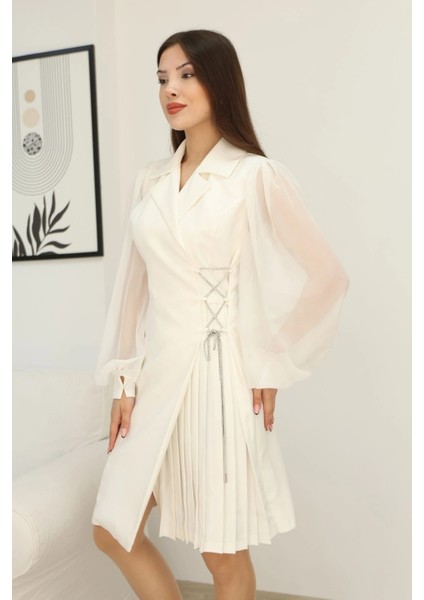 Bağlama Detaylı Piliseli Elbise 2324-BEYAZ fırsatları