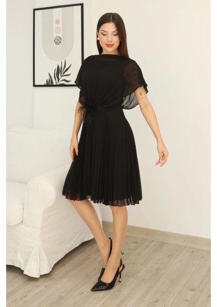 Çiçek Detaylı Piliseli Elbise 2378-SIYAH indirimleri