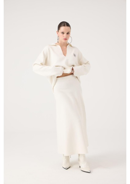 Beli Lastikli Uzun Zoi Triko Etek Beyaz fırsatları