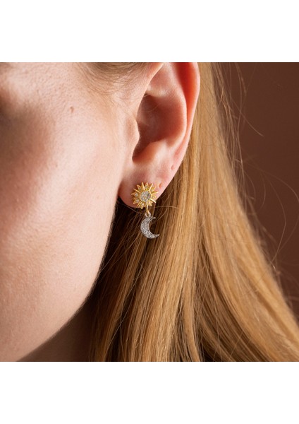 925 Ayar Gümüş Sallantılı Mini Güneş ve Ay Küpe fırsatları