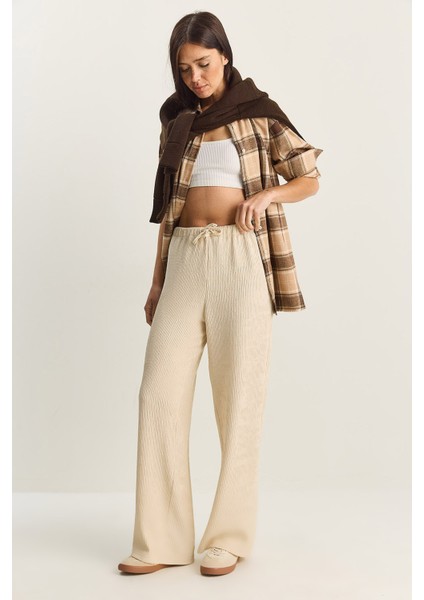 Kadın Geniş Paça Krinkıl Örme Pantolon fırsatları