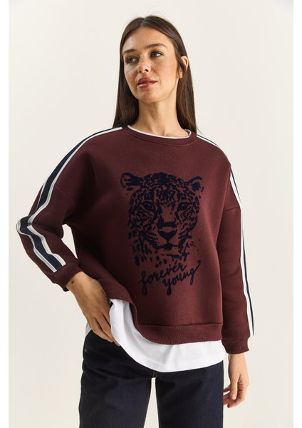 Kadın Kaplan Baskılı T-Shirt Detaylı Şardonlu Sweatshirt modelleri