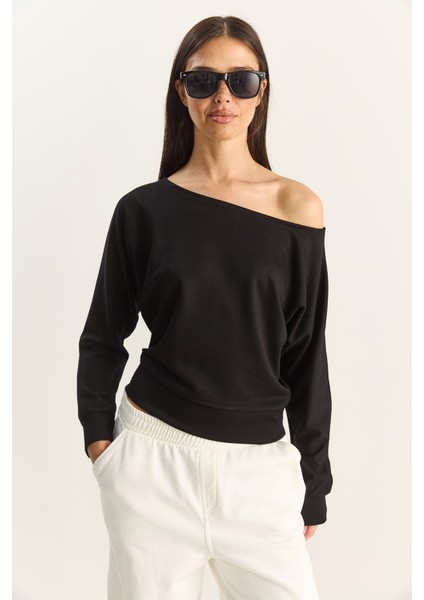 Kadın Açık Omuzlu Yumuşak Modal Bluz fiyatları