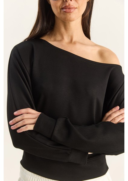 Kadın Açık Omuzlu Yumuşak Modal Bluz indirimleri