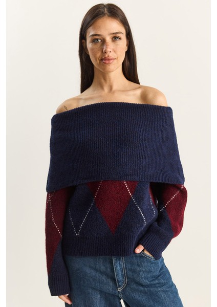 Kadın Madonna Yaka Baklava Desenli Triko Kazak