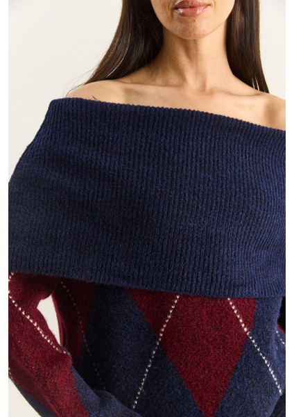 Kadın Madonna Yaka Baklava Desenli Triko Kazak indirimleri