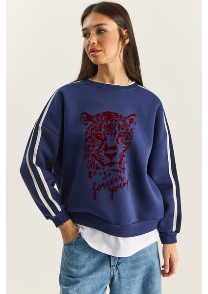 Kadın Kaplan Baskılı T-Shirt Detaylı Şardonlu Sweatshirt