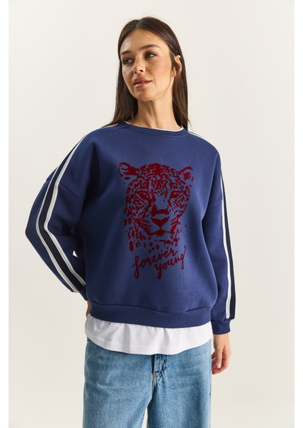 Kadın Kaplan Baskılı T-Shirt Detaylı Şardonlu Sweatshirt modelleri