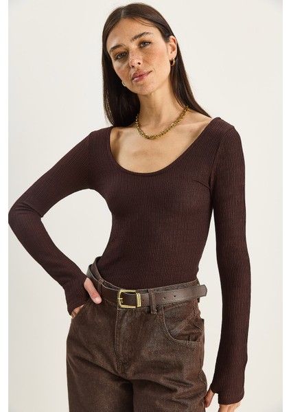 Kadın U Yaka Likralı Basic Bluz fırsatları