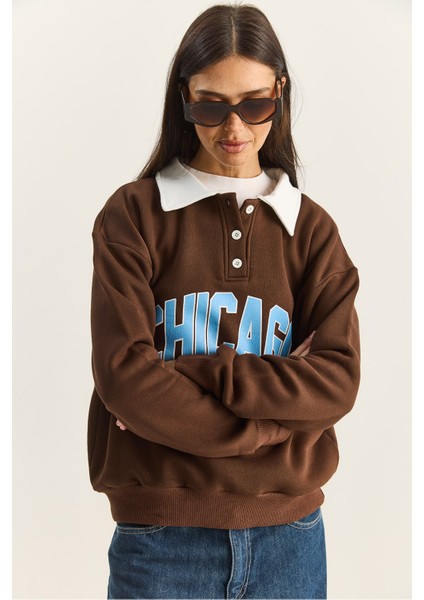 Kadın Polo Yaka Chicago Baskılı Üç Iplik Şardonlu Sweatshirt fırsatları