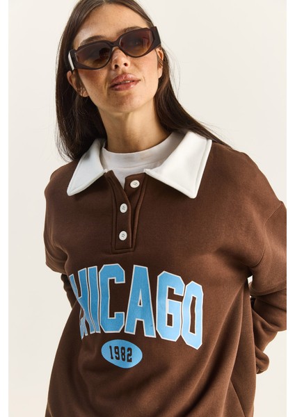 Kadın Polo Yaka Chicago Baskılı Üç Iplik Şardonlu Sweatshirt indirimleri
