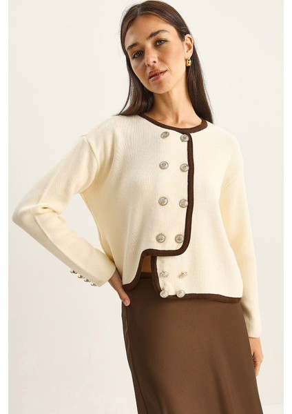 Kadın Gold Düğme Detaylı Asimetrik Kesim Triko Hırka