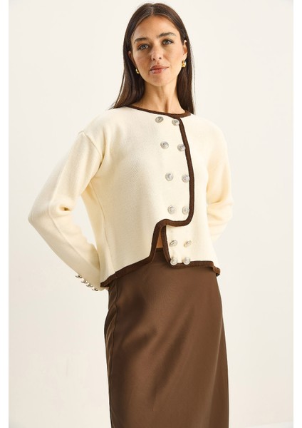 Kadın Gold Düğme Detaylı Asimetrik Kesim Triko Hırka indirimleri