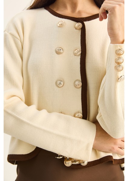 Kadın Gold Düğme Detaylı Asimetrik Kesim Triko Hırka