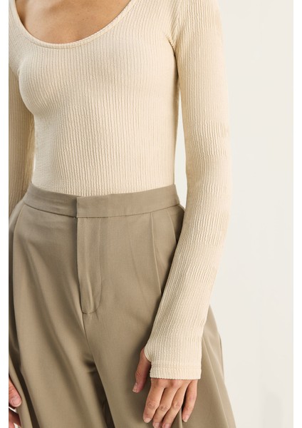 Kadın U Yaka Likralı Basic Bluz indirimleri