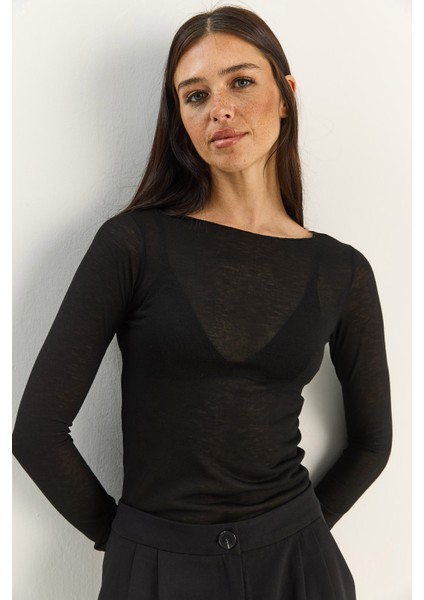 Kadın Kayık Yaka Modal Ultra Hafif Bluz