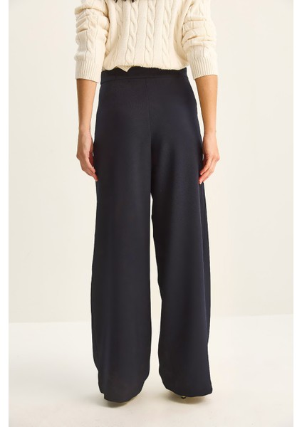 Kadın Gold Düğme Detaylı Pileli Yüksek Bel Palazzo Pantolon