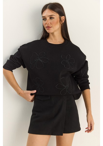Kadın Çiçek Eva Nakış Üç Iplik Şardonlu Sweatshirt modelleri